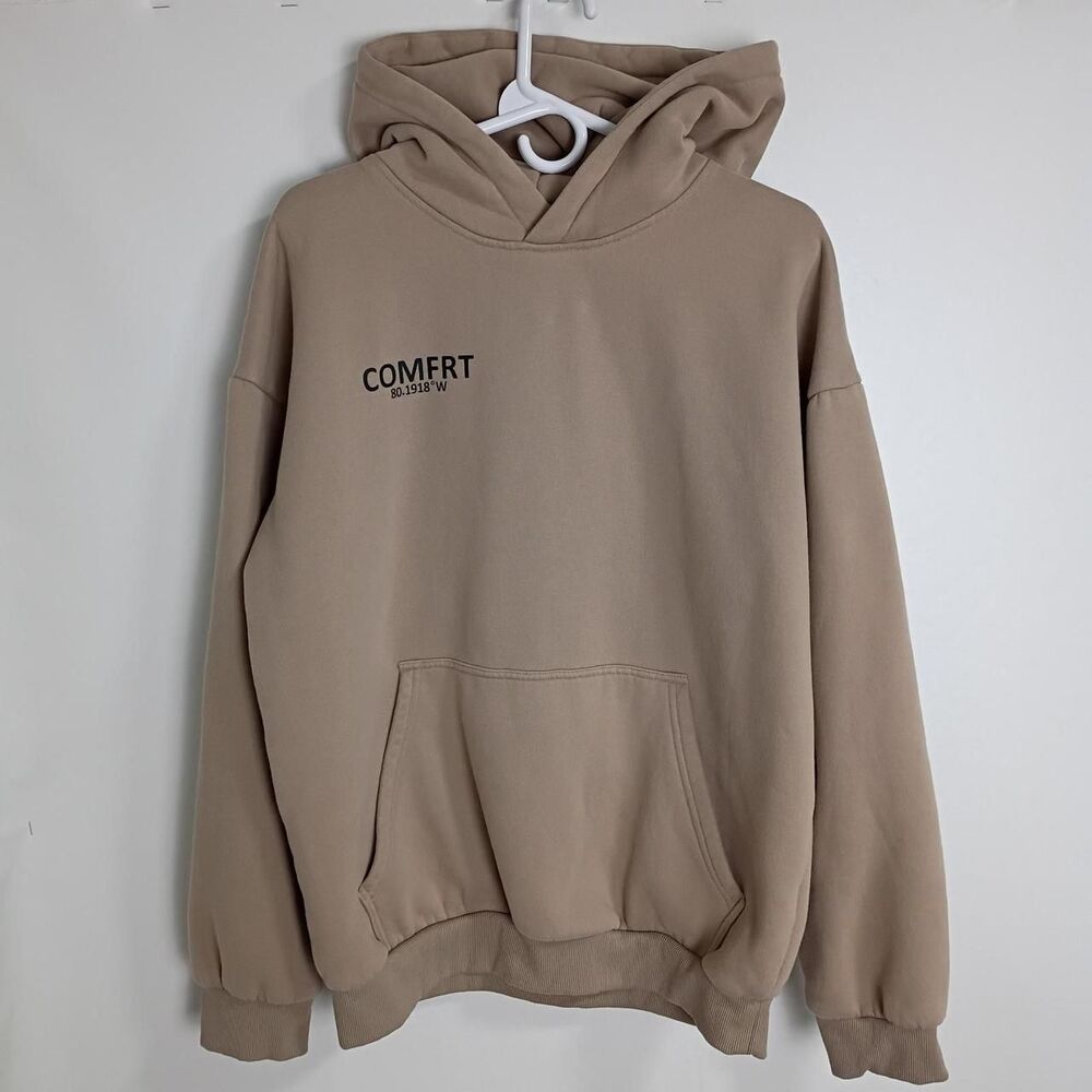 Comfrt Men's Tan and Cream Hoodie